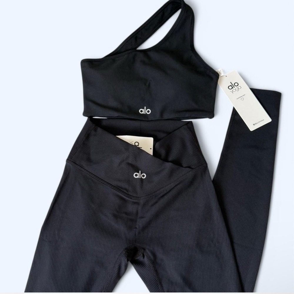 Black Yoga Set